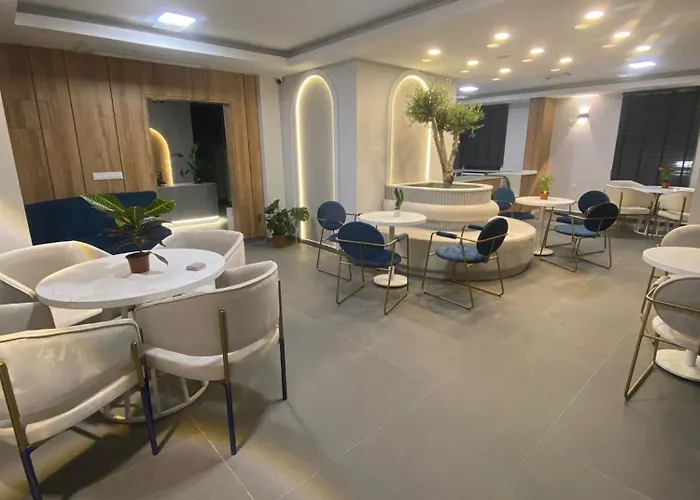 Apartmanhotel Rosella Royal - روزيلا رويال *